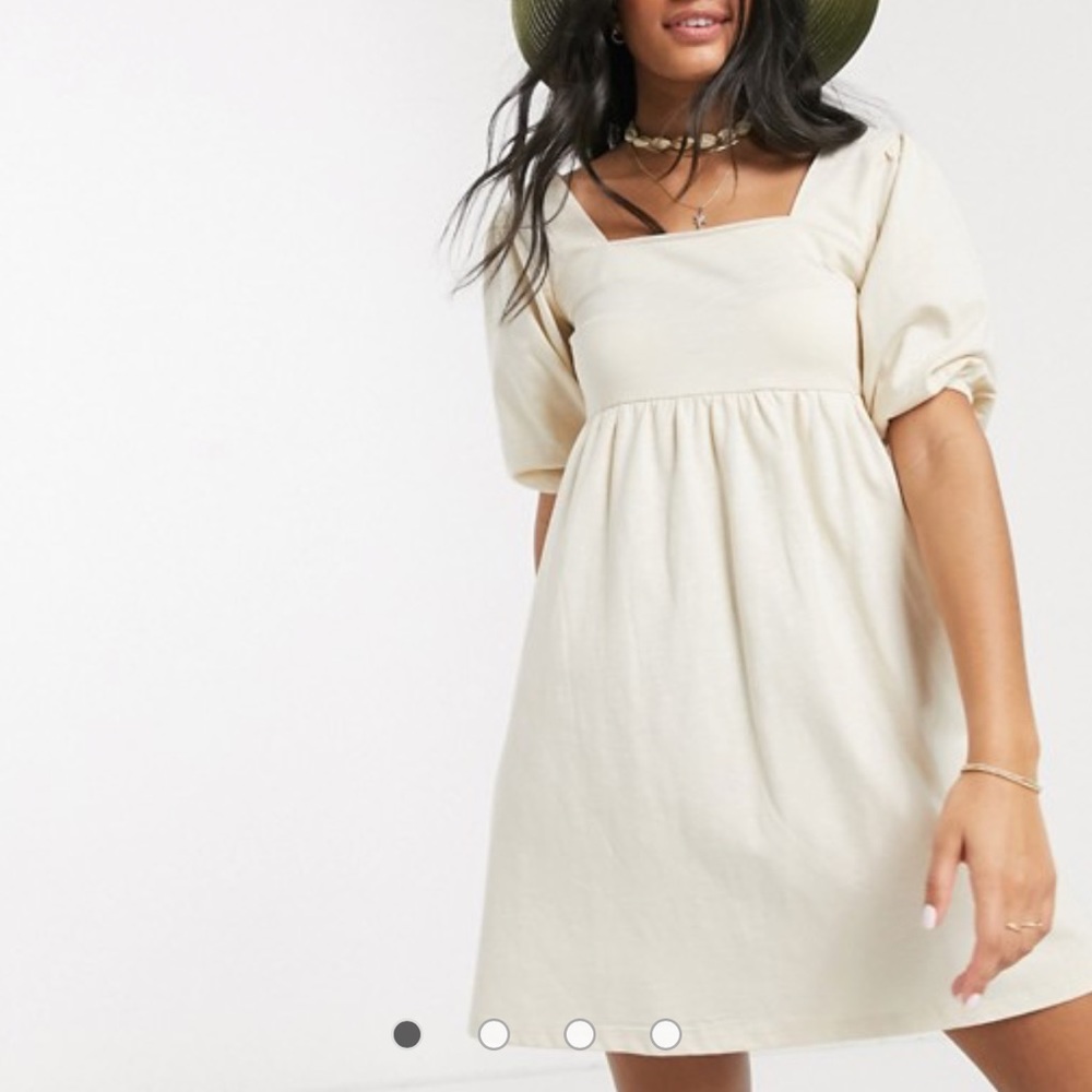 Adorable dress!